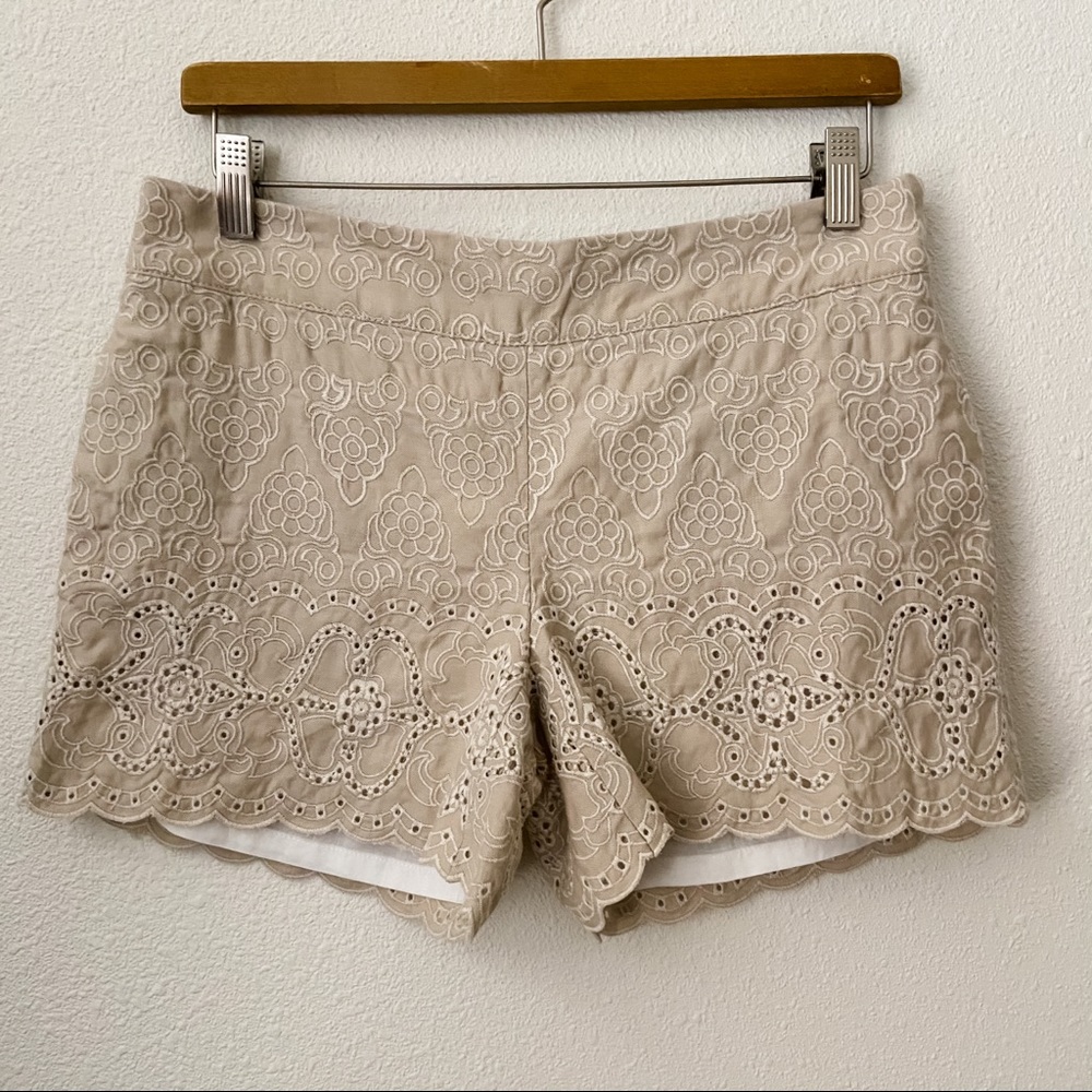 Anthropologie Elevenses Lace Scallop Shorts Size 4